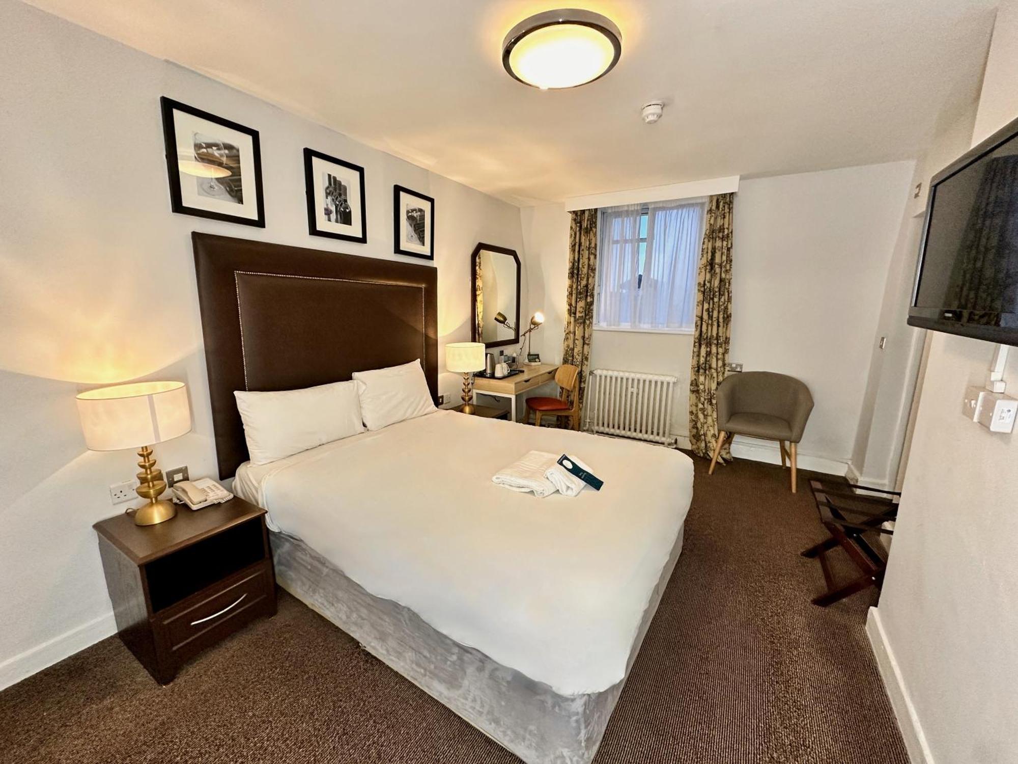 Station Hotel, Sure Collection By Bw