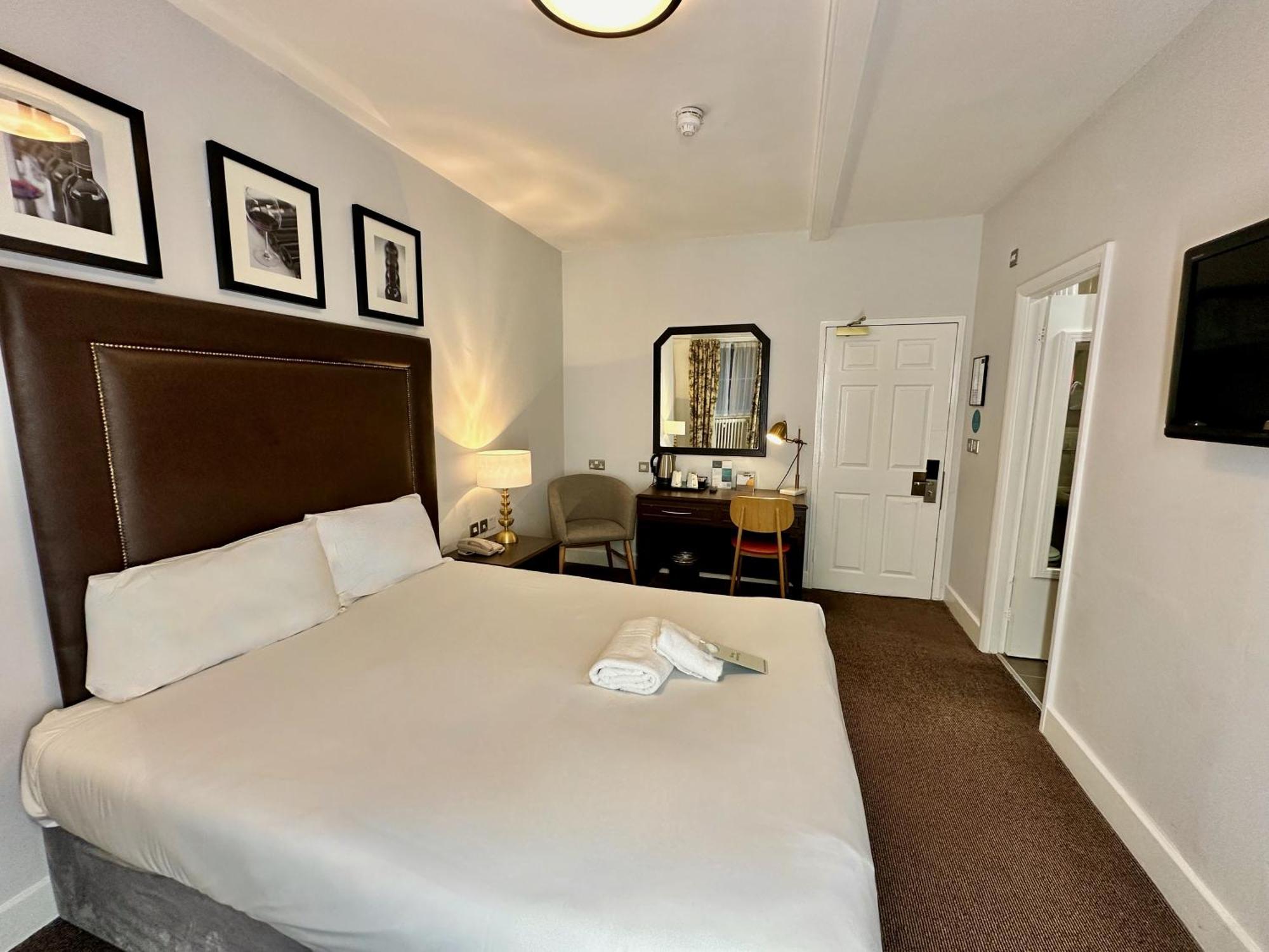 Station Hotel, Sure Collection By Bw 3*
